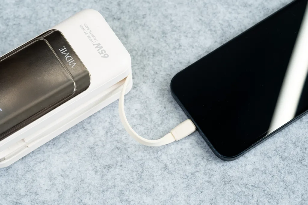 VIDVIE Fast Charging 20000mAh Power Bank for Phones and Tablets