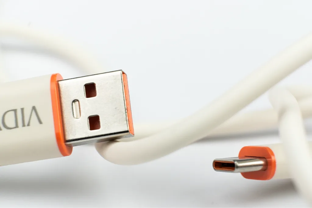 USB-C vs. USB-A-VIDVIE charging cable supply