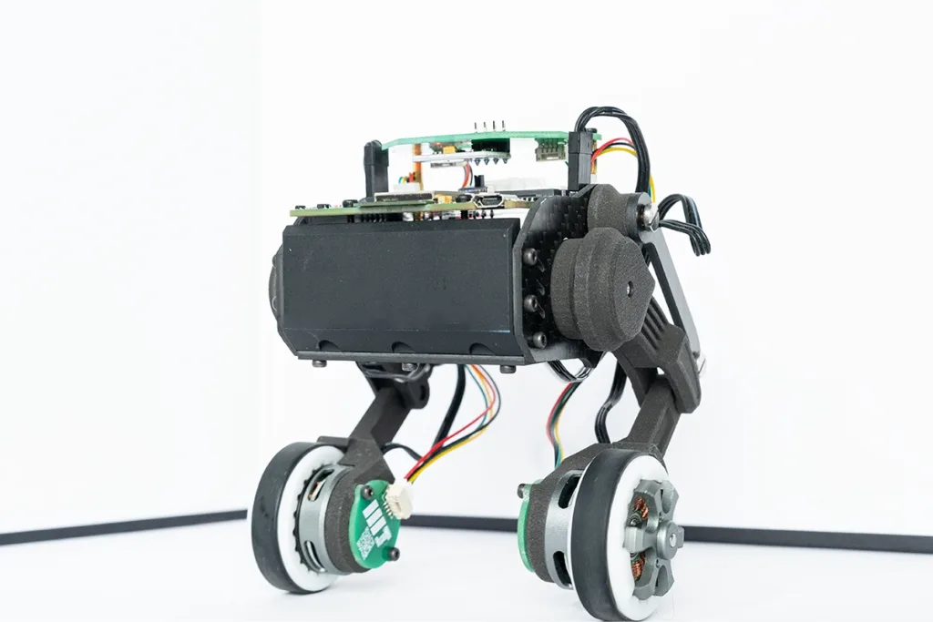 VIDVIE 3d animation designer's robot-Daniel